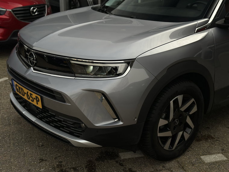 Vehicle Image 16