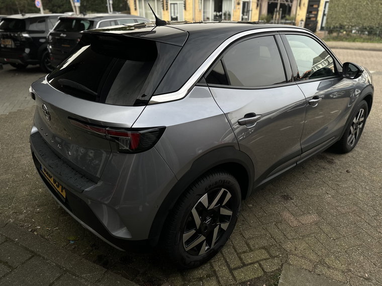 Vehicle Image 40