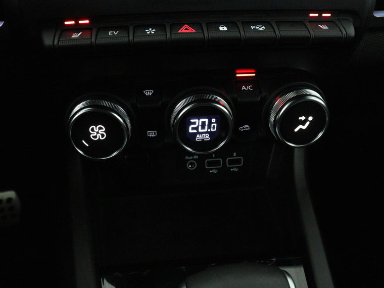 Vehicle Image 27